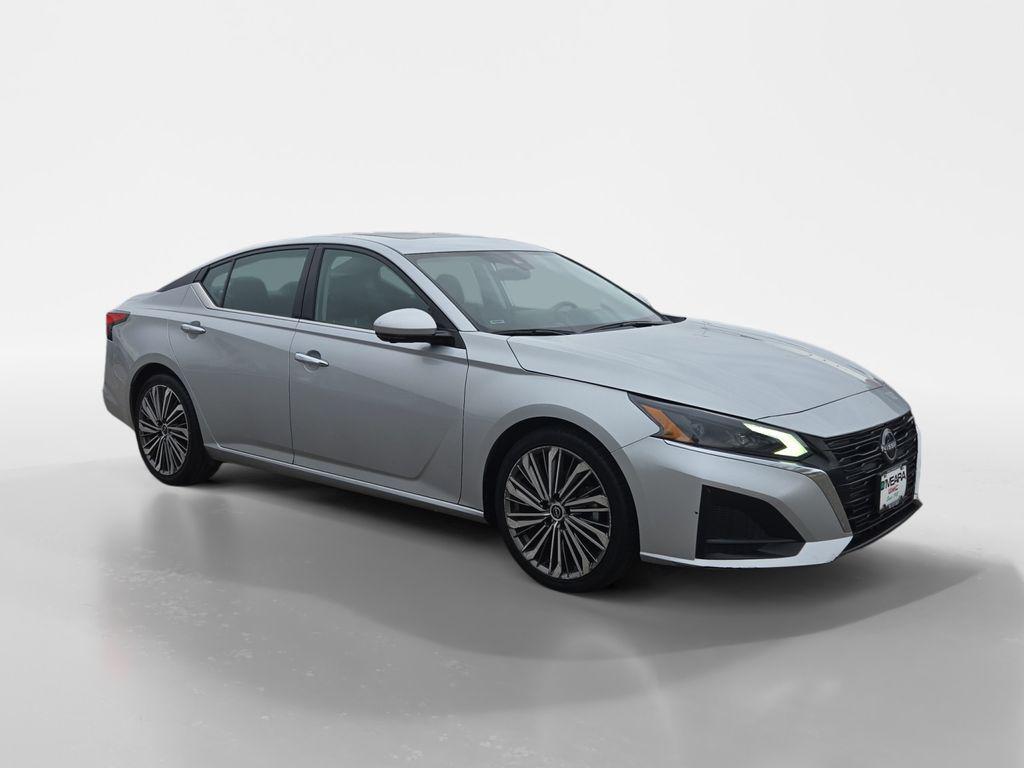 used 2023 Nissan Altima car, priced at $20,695