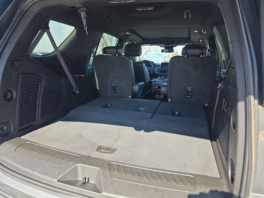 used 2023 GMC Yukon car, priced at $51,898