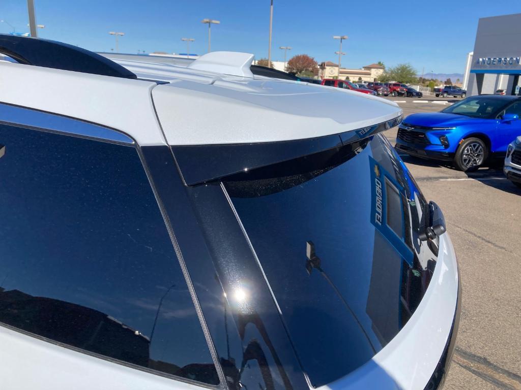 new 2026 Chevrolet Traverse car, priced at $57,681