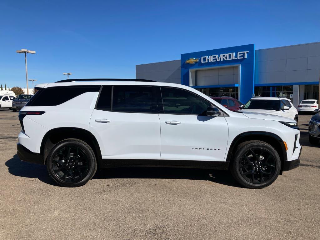 new 2026 Chevrolet Traverse car, priced at $56,059