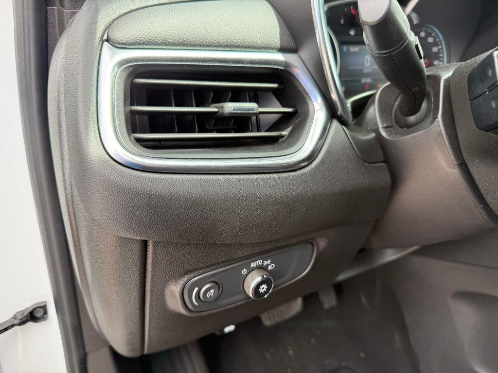 used 2024 Chevrolet Equinox car, priced at $23,879