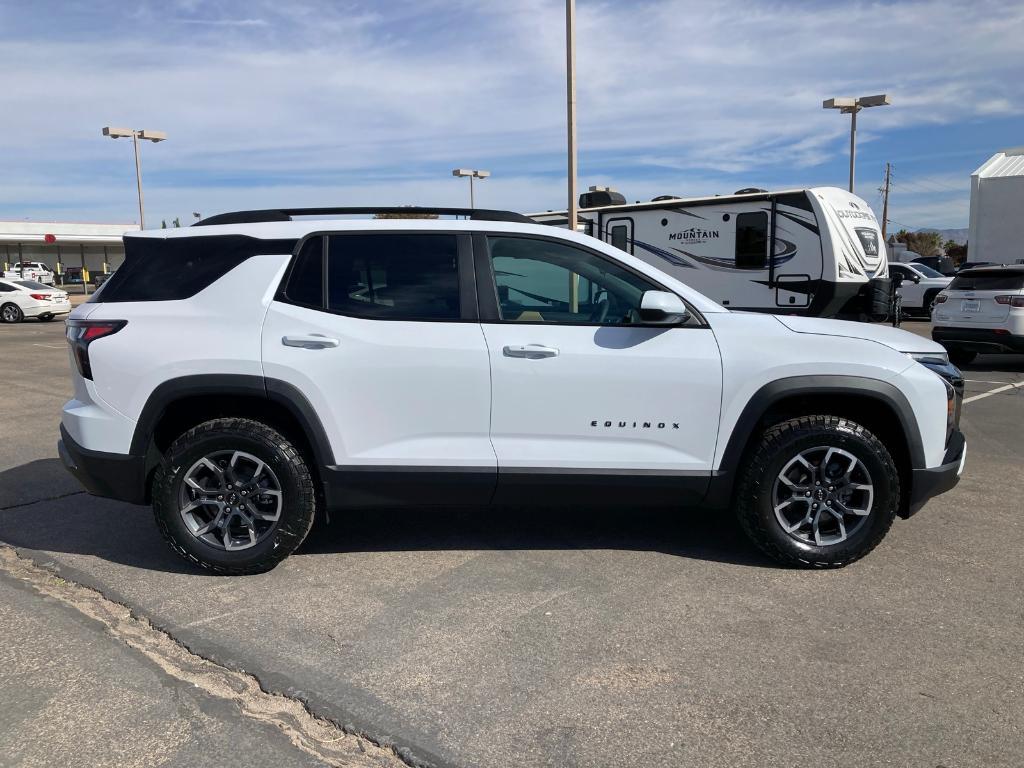 new 2026 Chevrolet Equinox car, priced at $35,452