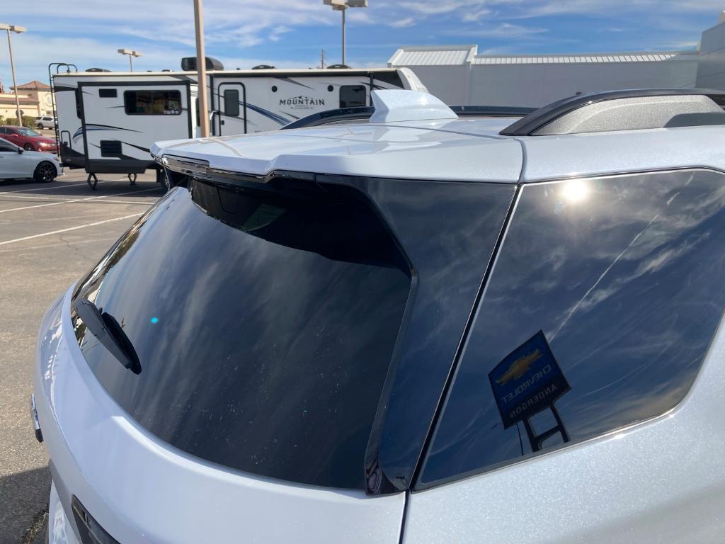 new 2026 Chevrolet Equinox car, priced at $35,452