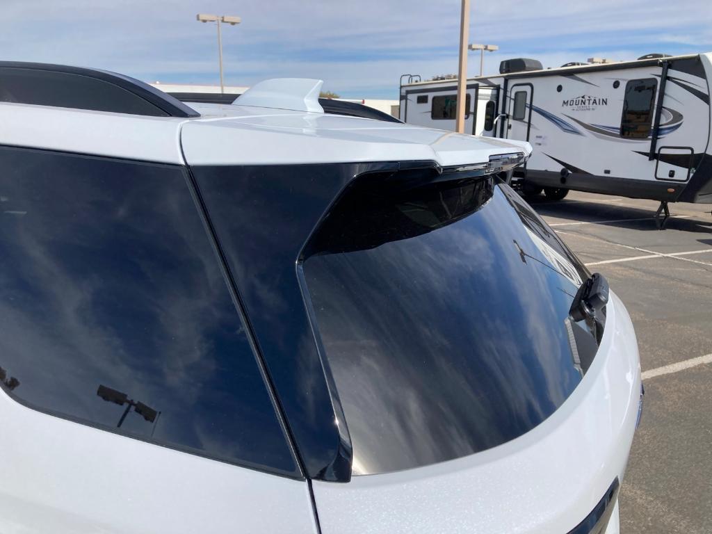 new 2026 Chevrolet Equinox car, priced at $35,452