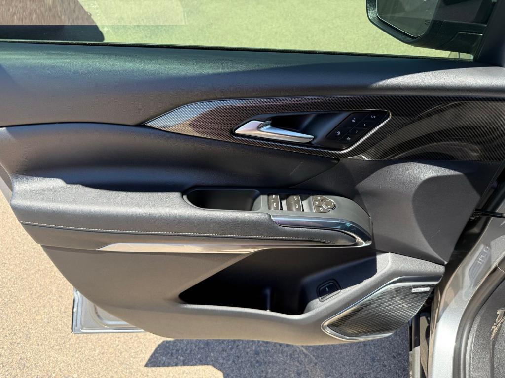 new 2026 Chevrolet Traverse car, priced at $57,784