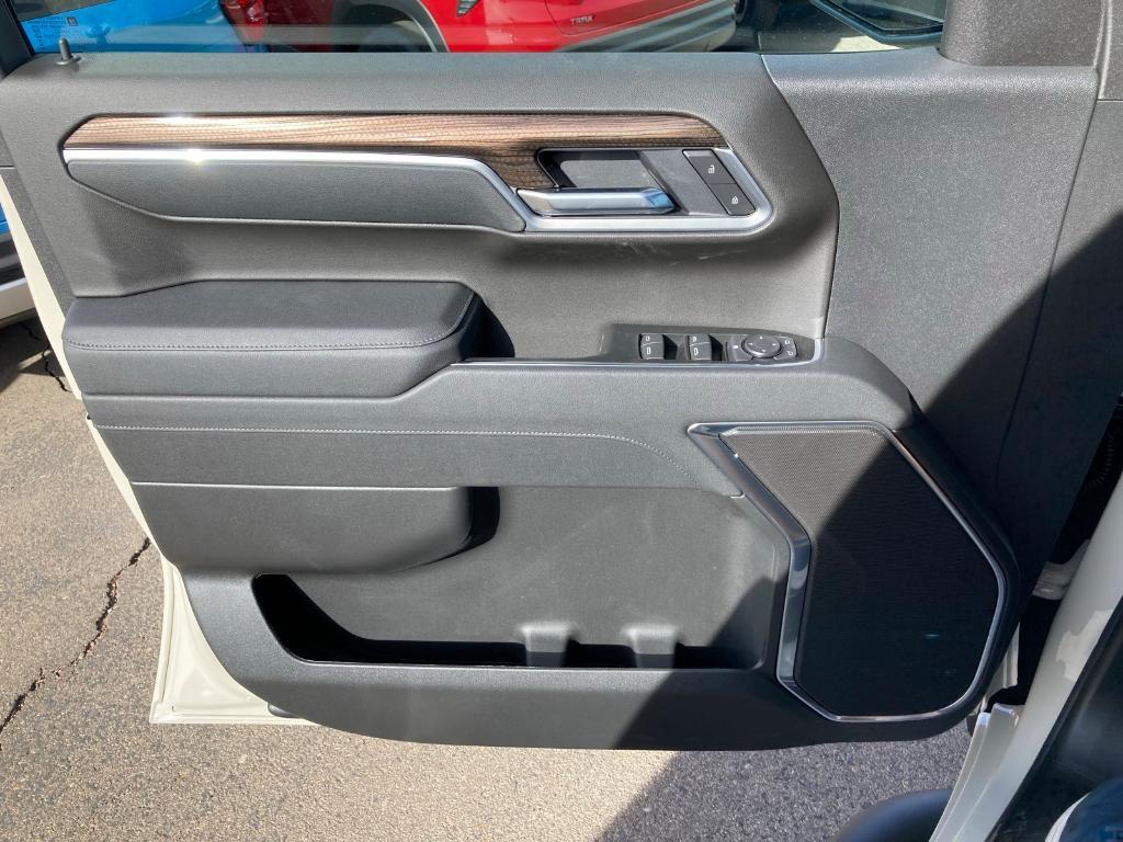 new 2026 Chevrolet Silverado 1500 car, priced at $48,761