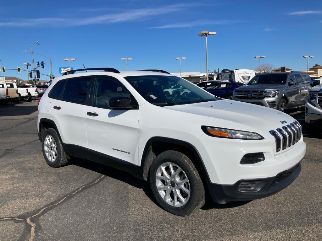 used 2016 Jeep Cherokee car, priced at $10,987