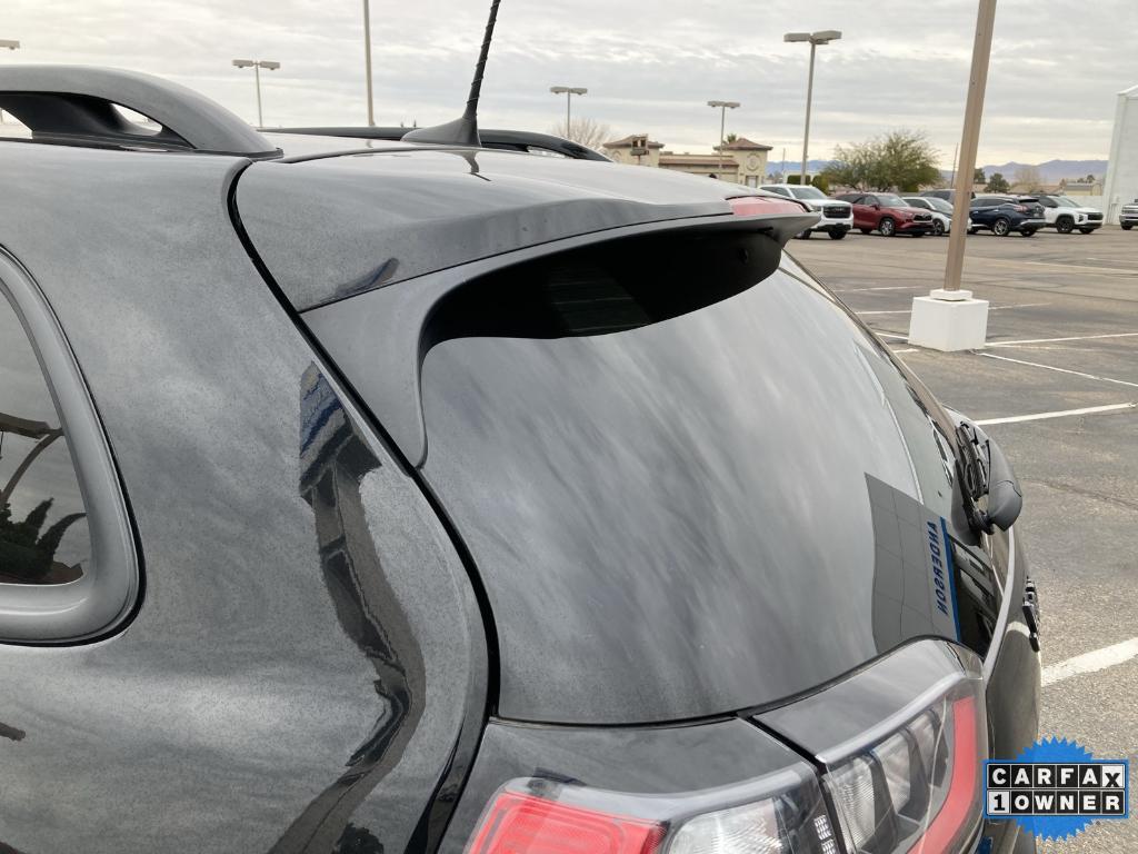 used 2023 Jeep Cherokee car, priced at $20,190