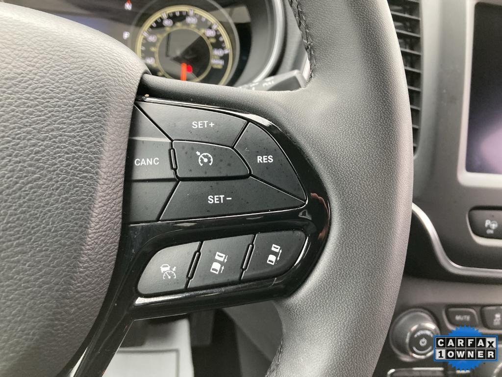 used 2023 Jeep Cherokee car, priced at $20,190