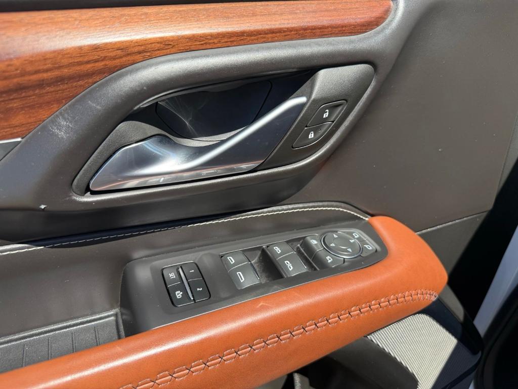 used 2024 GMC Yukon car, priced at $80,897