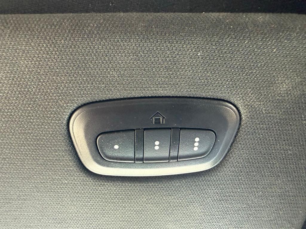 used 2022 Ram 1500 car, priced at $30,321
