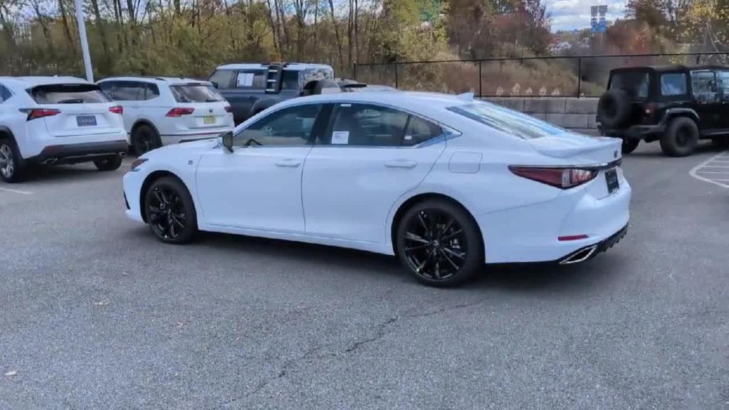 new 2025 Lexus ES 350 car, priced at $53,215