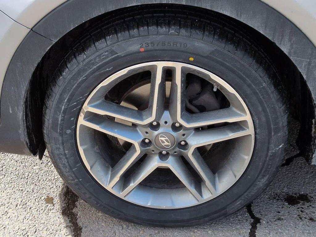used 2019 Hyundai Santa Fe XL car, priced at $16,657