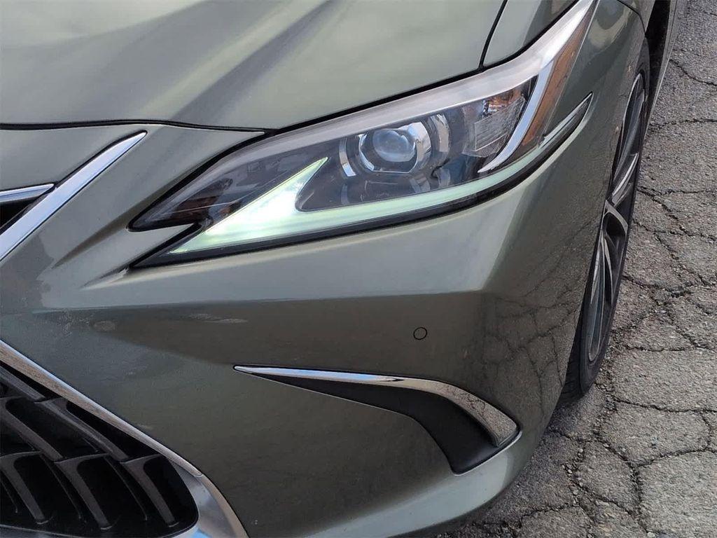 used 2022 Lexus ES 350 car, priced at $27,998