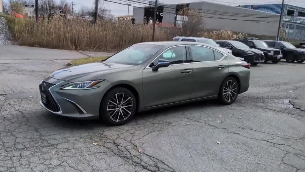 used 2022 Lexus ES 350 car, priced at $27,998