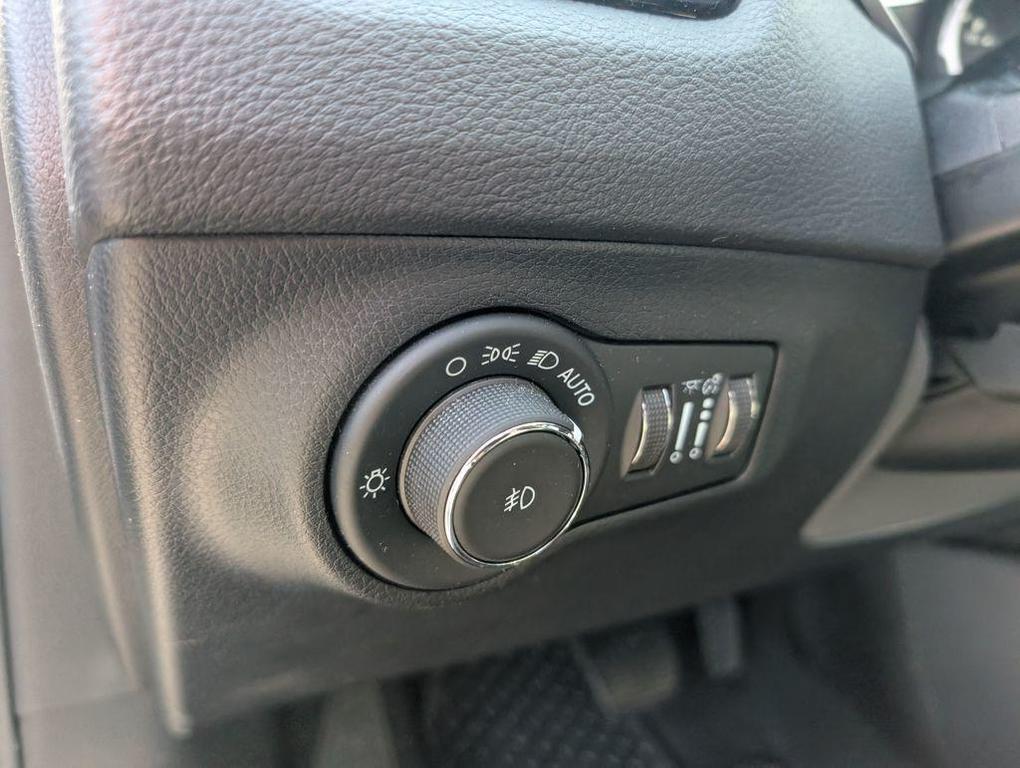 used 2021 Jeep Compass car, priced at $18,988