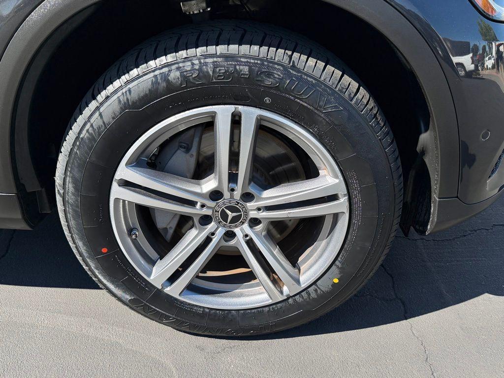 used 2022 Mercedes-Benz GLC 300 car, priced at $27,498