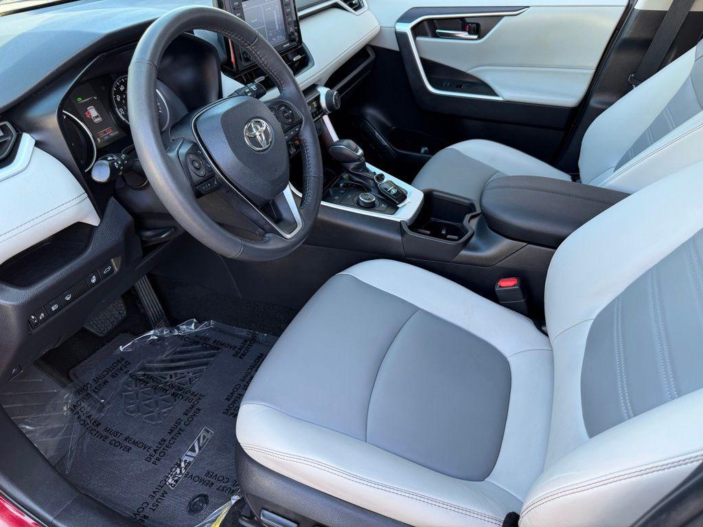 used 2022 Toyota RAV4 Hybrid car, priced at $33,998