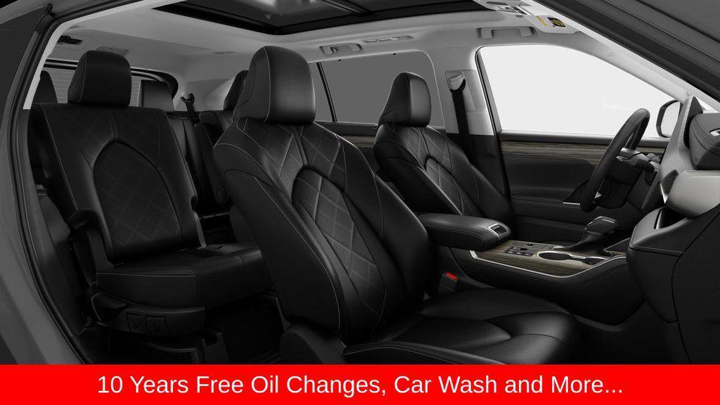new 2026 Toyota Highlander Hybrid car, priced at $57,333