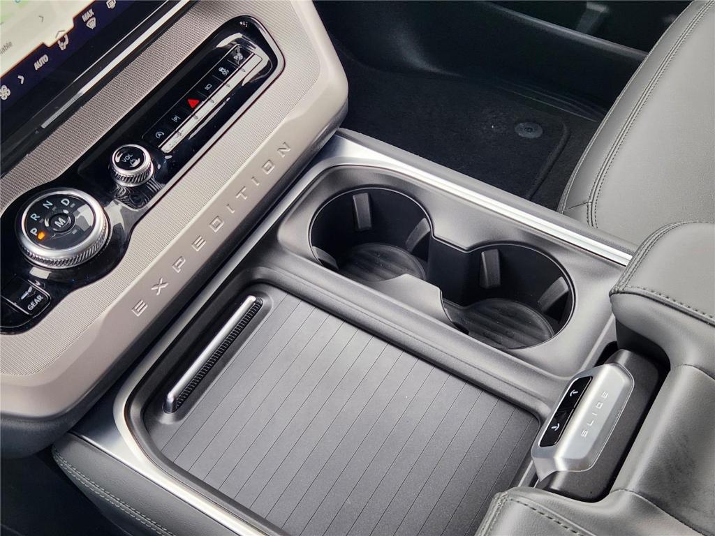 new 2026 Ford Expedition Max car, priced at $68,750