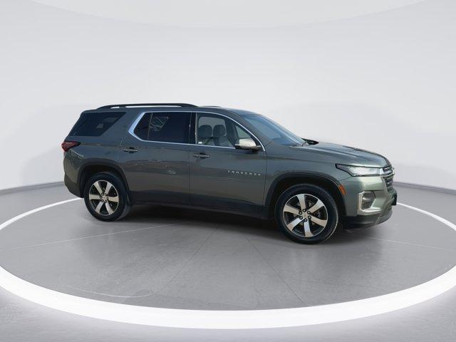 used 2022 Chevrolet Traverse car, priced at $19,900