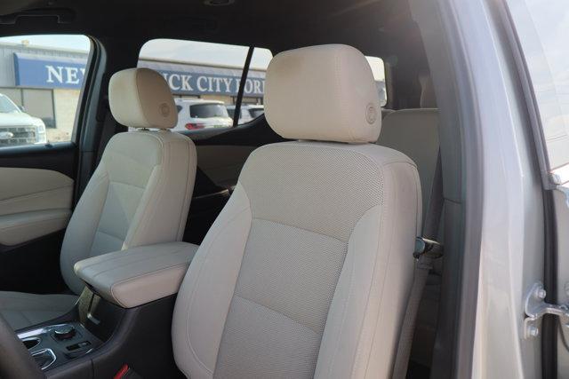 used 2022 Chevrolet Traverse car, priced at $21,280