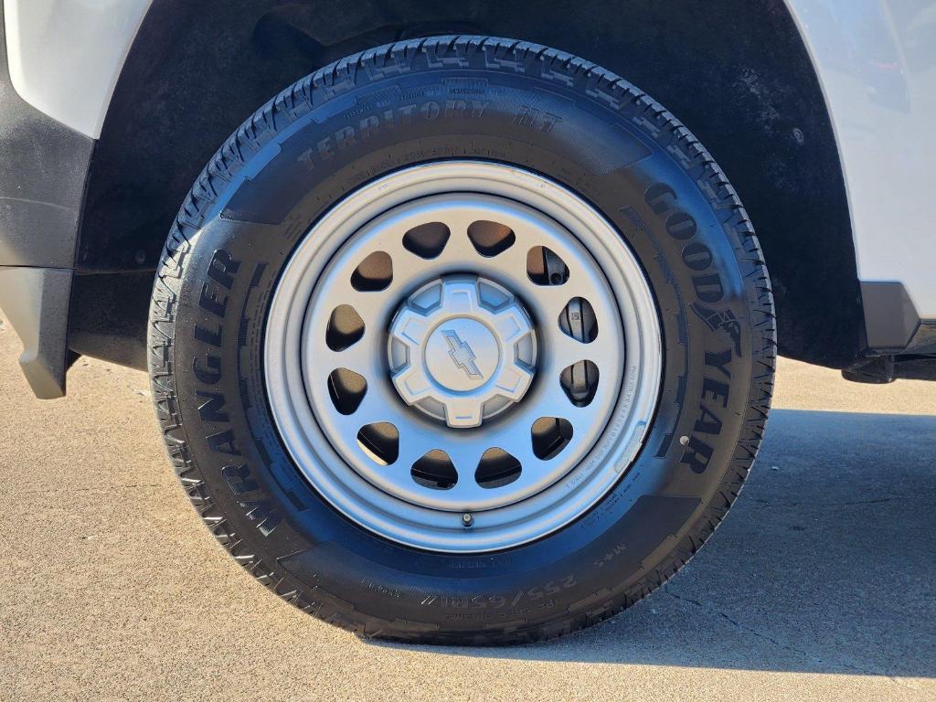 used 2024 Chevrolet Colorado car, priced at $24,000