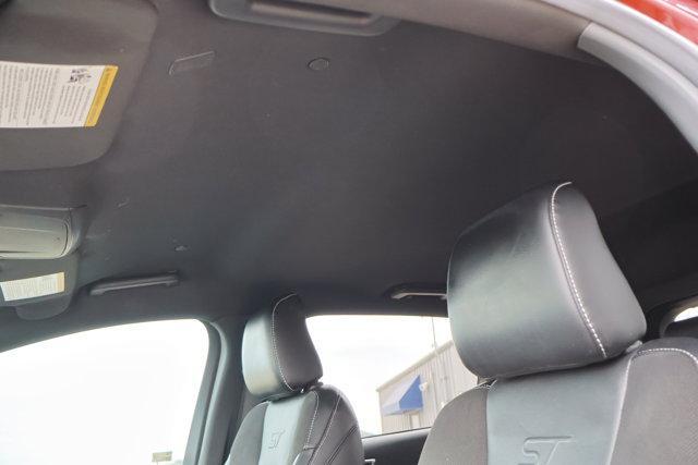 used 2023 Ford Edge car, priced at $26,900