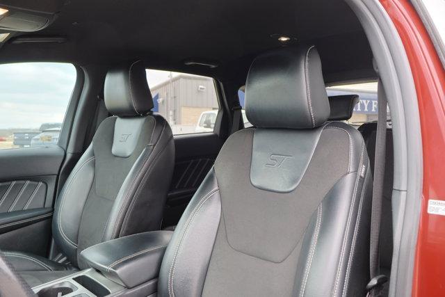 used 2023 Ford Edge car, priced at $26,900