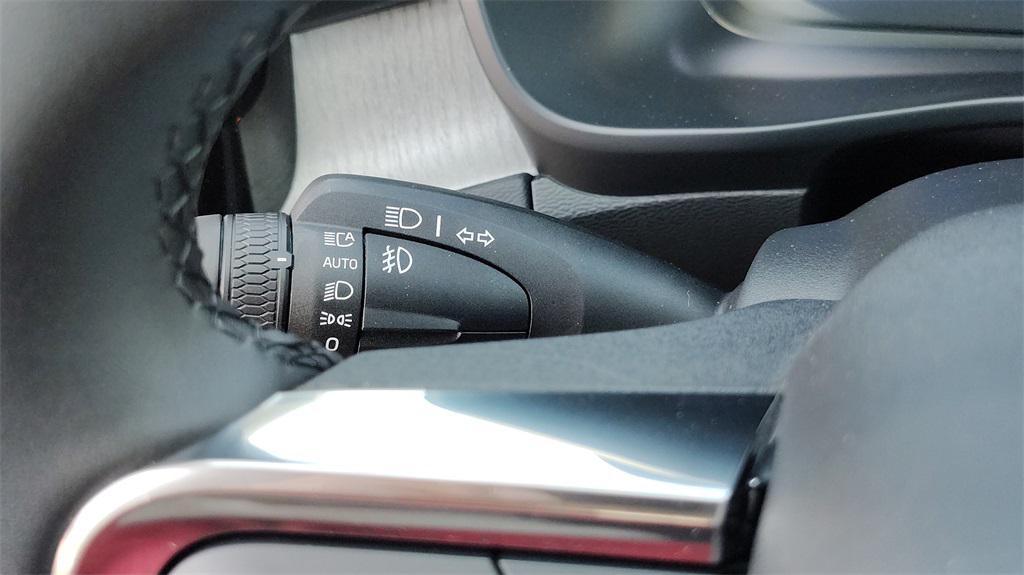 new 2026 Volvo XC40 car, priced at $44,995