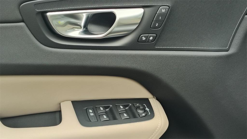 new 2026 Volvo XC60 car, priced at $56,345