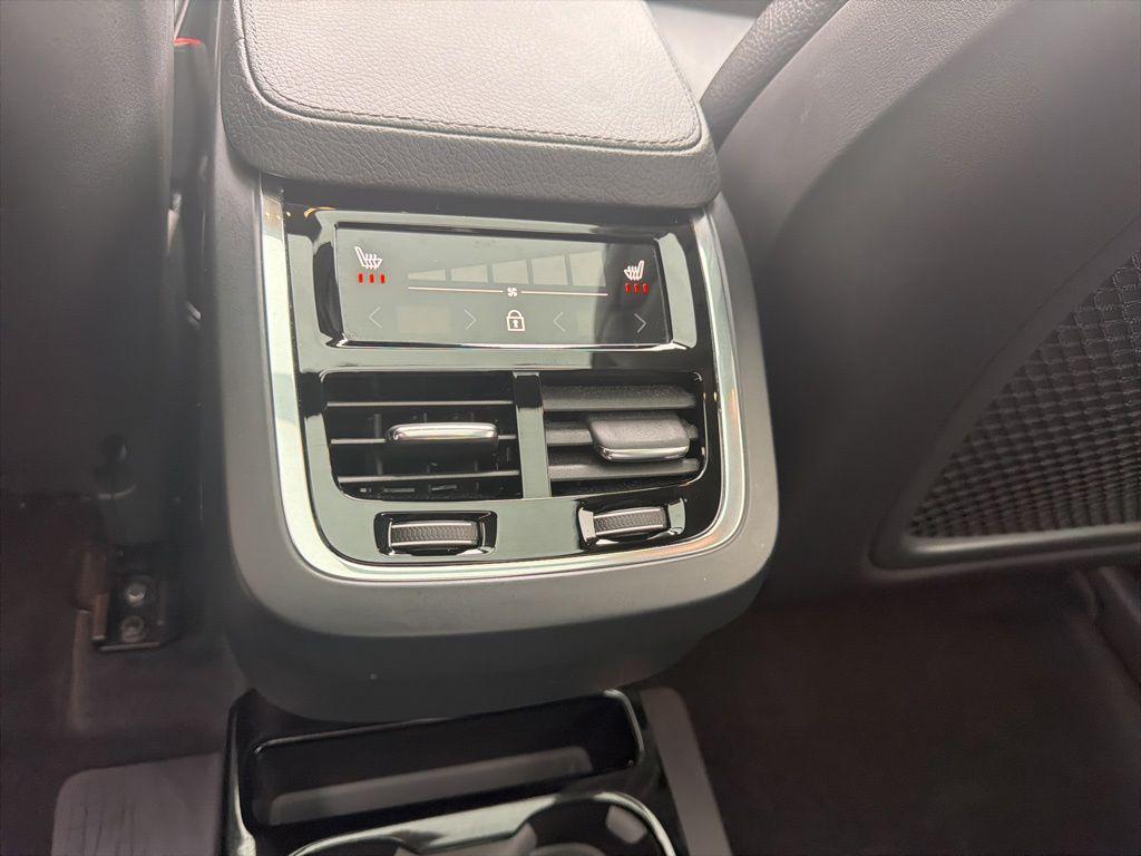 used 2021 Volvo XC90 car, priced at $26,348