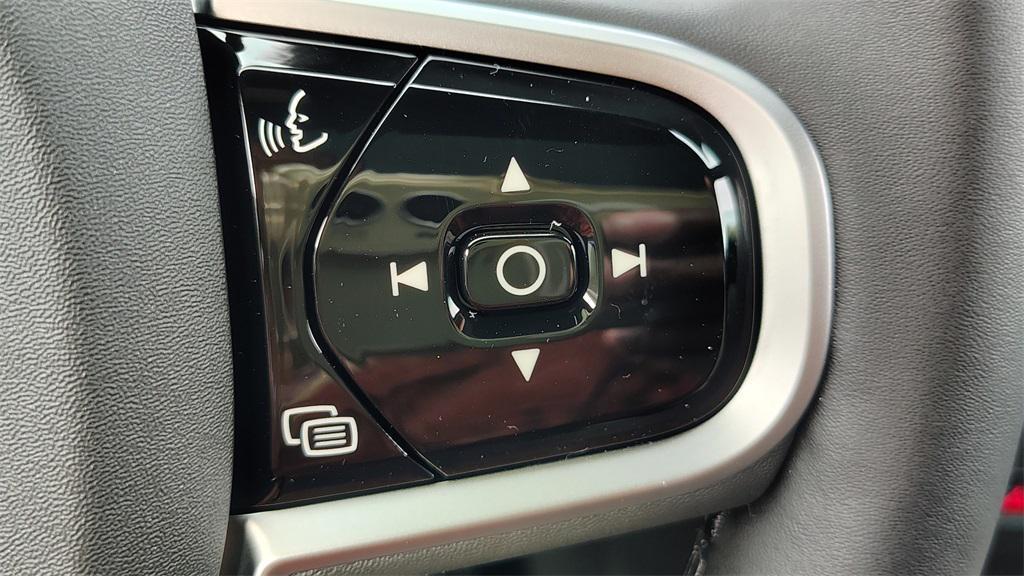 new 2026 Volvo XC60 car, priced at $57,145