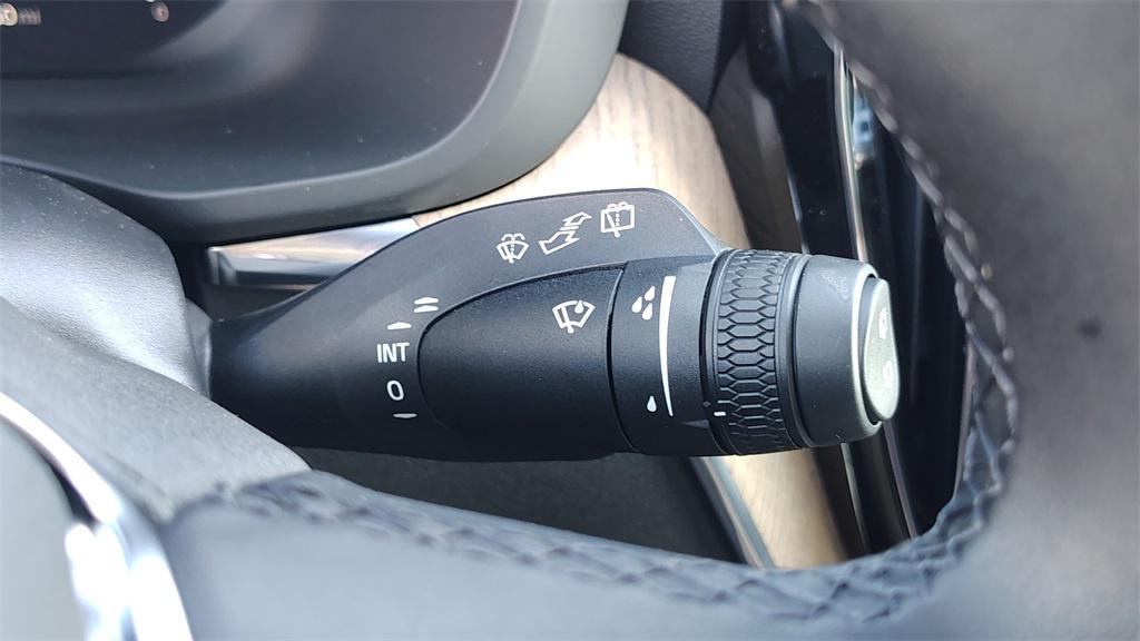 new 2026 Volvo XC60 car, priced at $57,145