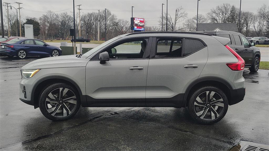 new 2026 Volvo XC40 car, priced at $49,945
