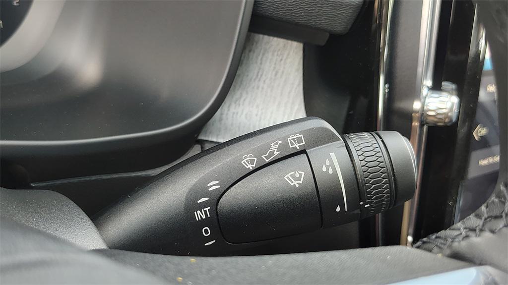 new 2026 Volvo XC40 car, priced at $45,545