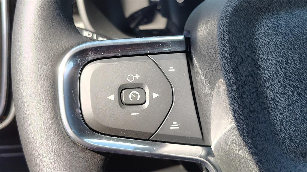 new 2026 Volvo XC40 car, priced at $45,545