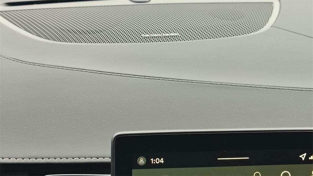 new 2026 Volvo XC90 Plug-In Hybrid car, priced at $81,875