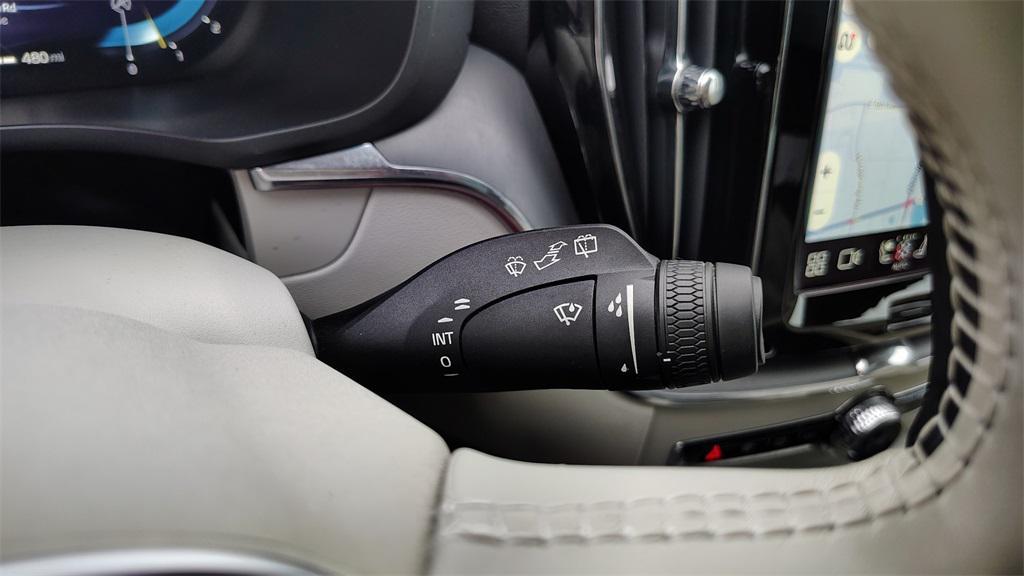 used 2023 Volvo XC60 car, priced at $29,900