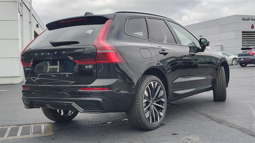 new 2026 Volvo XC60 car, priced at $63,095