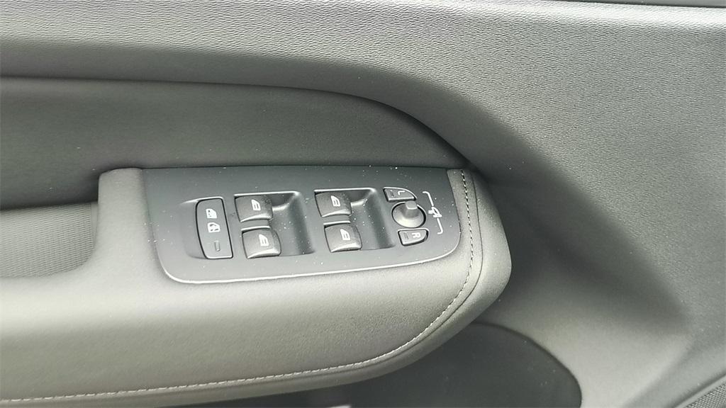 new 2026 Volvo XC60 car, priced at $63,095