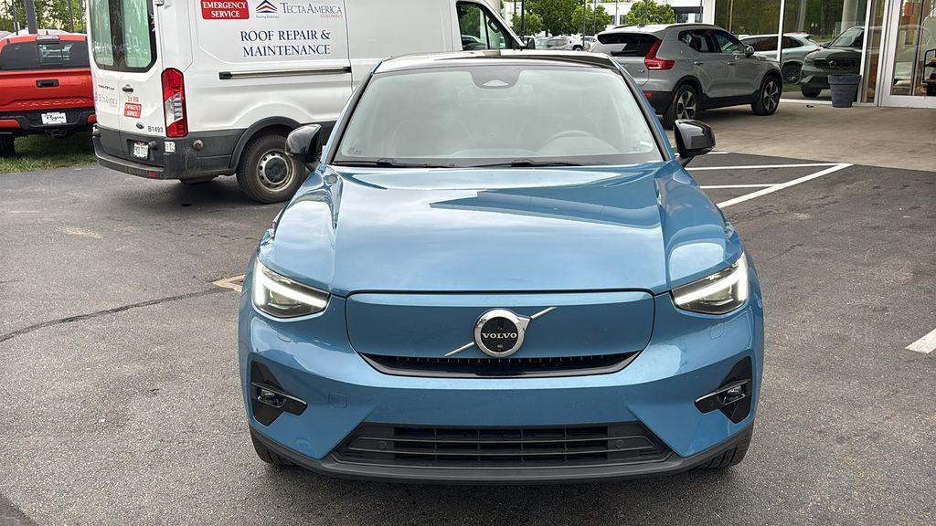used 2023 Volvo C40 Recharge Pure Electric car, priced at $28,900