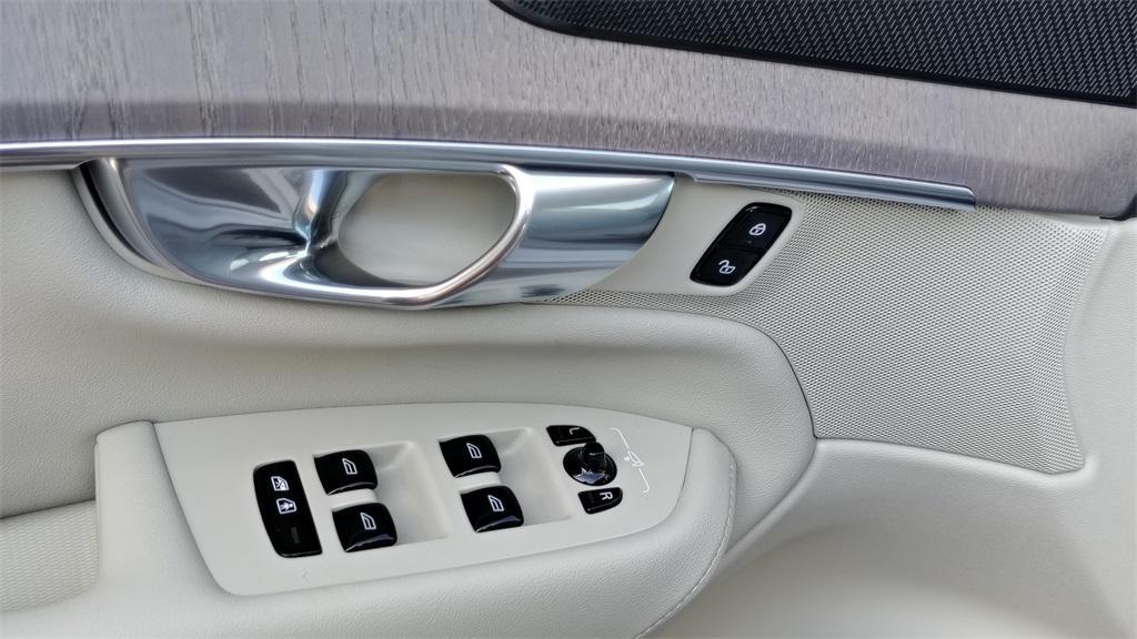 new 2026 Volvo XC90 car, priced at $74,645