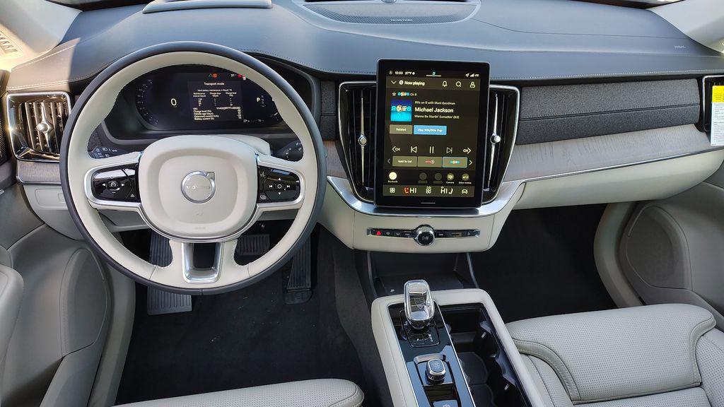 new 2026 Volvo XC90 car, priced at $75,093