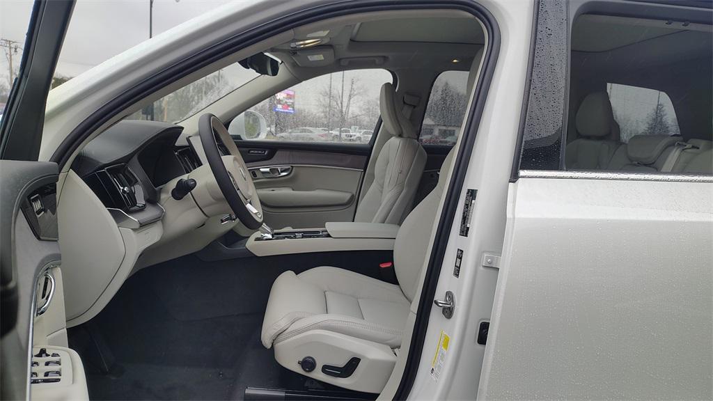 new 2026 Volvo XC90 car, priced at $74,645