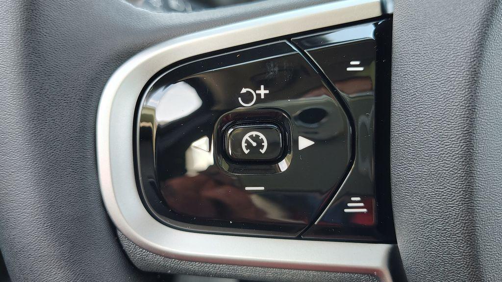 new 2026 Volvo XC90 car, priced at $70,895