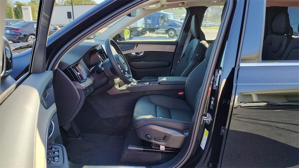 new 2026 Volvo XC90 car, priced at $70,895