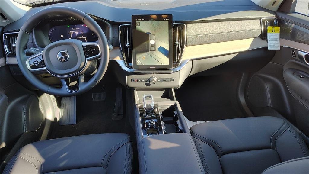 new 2026 Volvo XC90 car, priced at $70,895