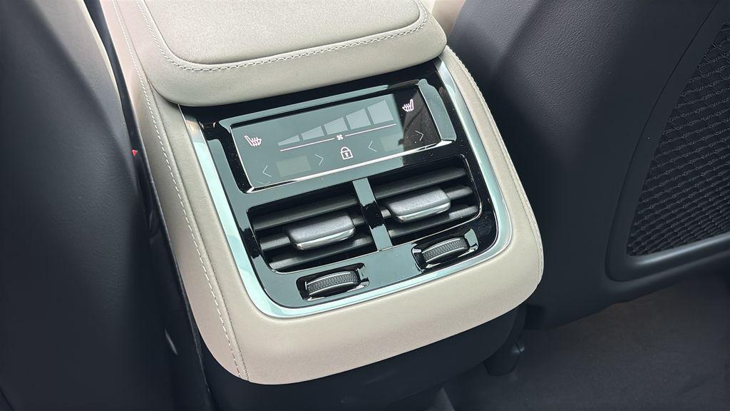 new 2026 Volvo XC90 car, priced at $71,795