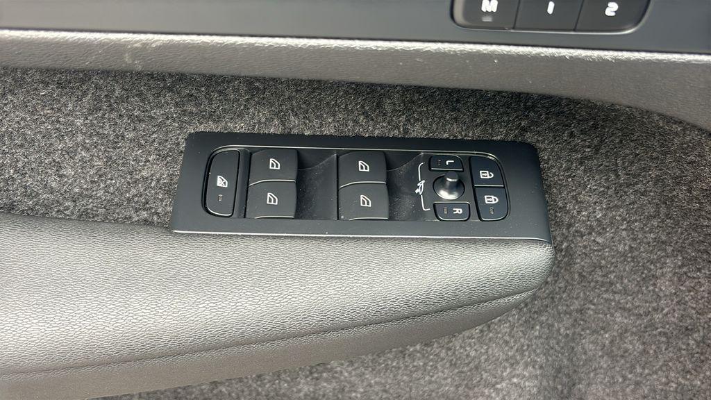 used 2024 Volvo XC40 car, priced at $31,500